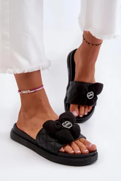 Klapki Damskie Z Ozdobą Na Niskiej Platformie Czarne Cedrella