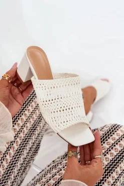 Klapki Damskie Z Plecionką Na Obcasie Białe Ciariloria