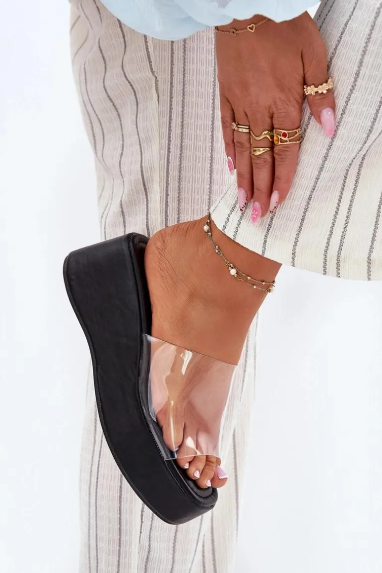 Klapki Damskie Z Transparentnym Paskiem Na Koturnie Czarne Meltiana