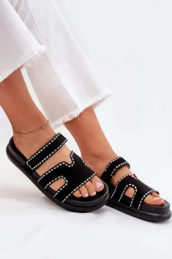 Klapki Damskie Ze Zdobieniem Na Platformie Czarne Delyna