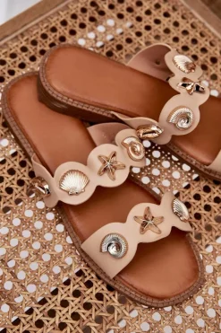 Klapki Damskie Ze Złotymi Przypinkami Beżowe Jenoriela