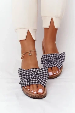 Klapki Na Korkowej Podeszwie Z Kokardą W Kratę Amara