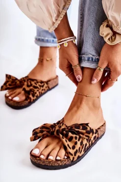 Klapki Na Korkowej Podeszwie Brązowo-Czarne Wendy