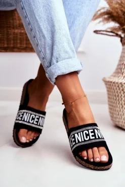 Klapki Na Korku Z Cyrkoniami Czarne Be Nice