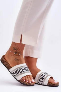 Klapki Na Korku Z Cyrkoniami Białe Be Nice