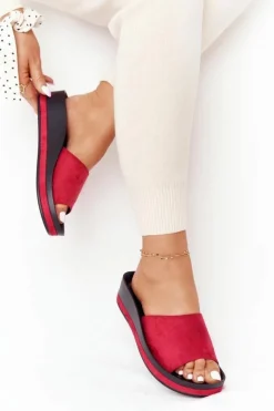 Klapki Na Koturnie Vinceza 21-17113 Czerwone