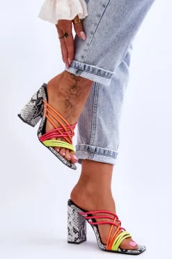 Klapki Na Obcasie Z Paseczkami Wężowe Neonowe Beckie