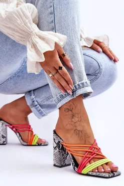 Klapki Na Obcasie Z Paseczkami Wężowe Neonowe Beckie