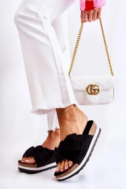 Klapki Na Platformie Czarne So Comfy