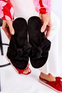 Klapki Na Platformie Czarne So Comfy