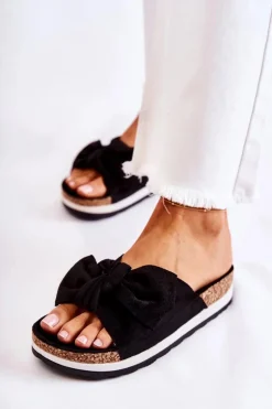 Klapki Na Platformie Czarne So Comfy