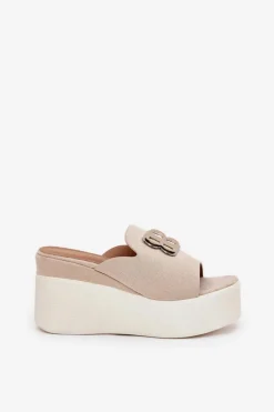 Klapki Na Platformie I Koturnie Z Ozdobą Beżowe Tanonea