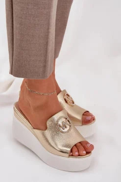 Klapki Na Platformie I Koturnie Z Ozdobą Złote Nanessia