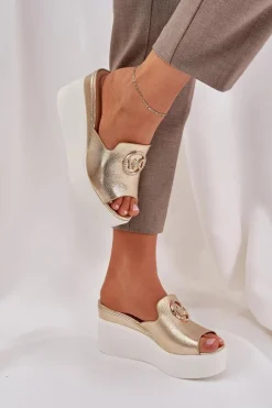 Klapki Na Platformie I Koturnie Z Ozdobą Złote Nanessia