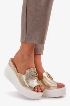Klapki Na Platformie I Koturnie Z Ozdobą Złote Nanessia
