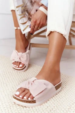 Klapki Na Platformie Jasnoróżowe So Comfy