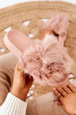 Klapki Z Futerkiem Gumowe Brudny Róż Allyson