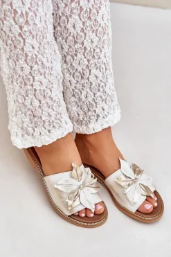 Klapki Z Ozdobą Skóra Naturalna Zazoo 3667 Złoty Przecierany