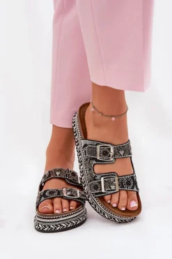 Klapki Ze Zdobieniem I Klamrami Na Platformie Czarne Mellene