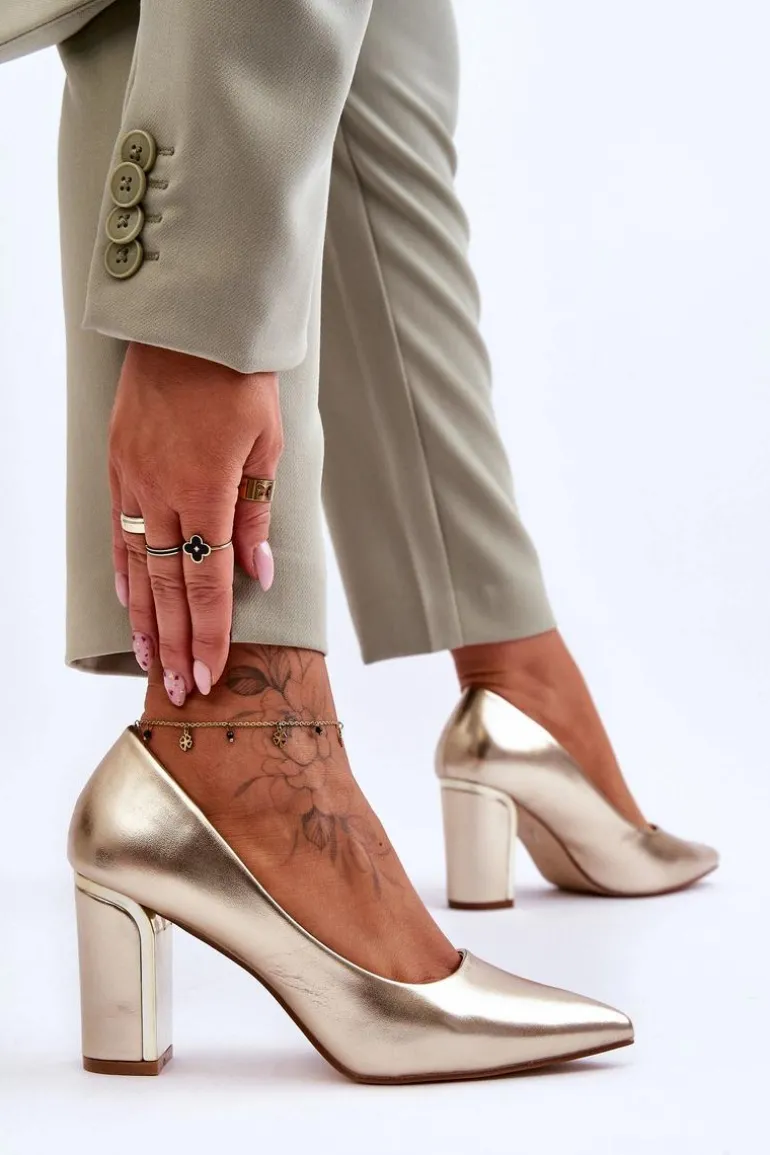 Klasyczne Czółenka Na Ozdobnym Słupku Złote Elizabeth