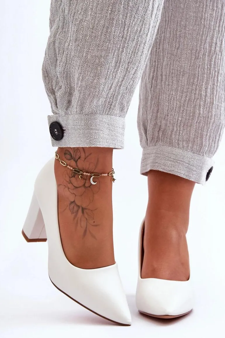 Klasyczne Czółenka Na Słupku Białe Odessa