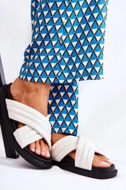 Klasyczne Damskie Klapki Skórzane Białe Daron