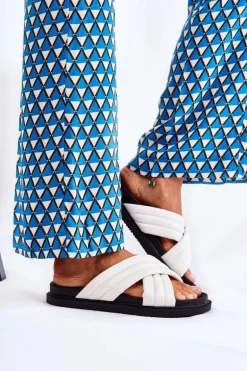 Klasyczne Damskie Klapki Skórzane Białe Daron