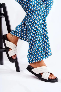 Klasyczne Damskie Klapki Skórzane Białe Daron