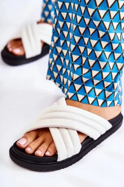 Klasyczne Damskie Klapki Skórzane Białe Daron