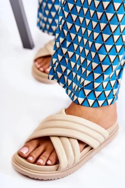 Klasyczne Damskie Klapki Skórzane Beżowe Daron