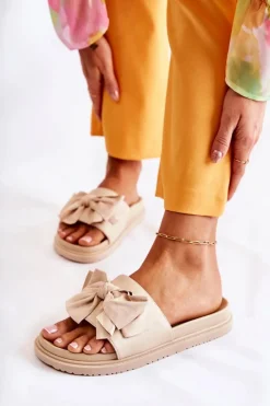 Klasyczne Damskie Klapki Skórzane Z Kokardą Beżowe Dessy