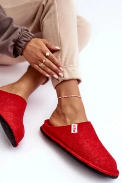 Klasyczne Damskie Papcie Big Star KK276012 Czerwone