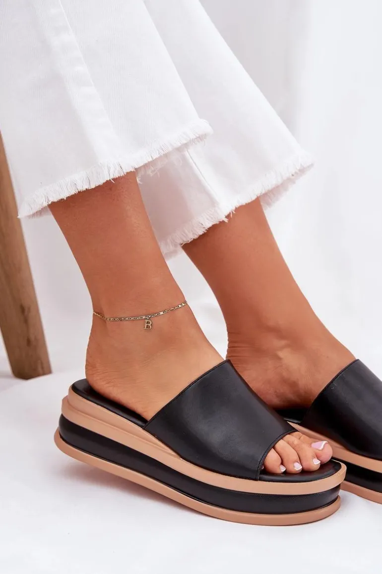 Klasyczne Klapki Damskie Na Platformie I Koturnie Czarne Florenis