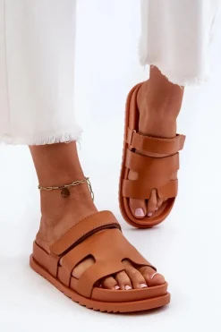 Klasyczne Klapki Damskie Camel Molie