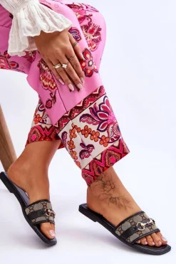 Klasyczne Klapki Na Płaskim Obcasie Czarne Marlene