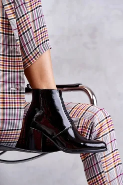 Klasyczne Lakierowane Botki La.Fi 260035B-LA Czarne