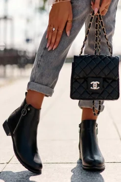 Klasyczne Niskie Skórzane Botki Czarne Sotelia