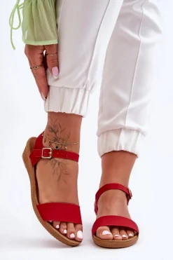 Klasyczne Sandały Na Niskim Koturnie Czerwone Arya