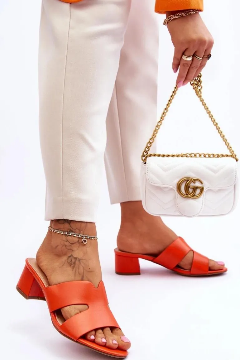 Klasyczne Skórzane Klapki Na Niskim Obcasie Pomarańczowe Miley