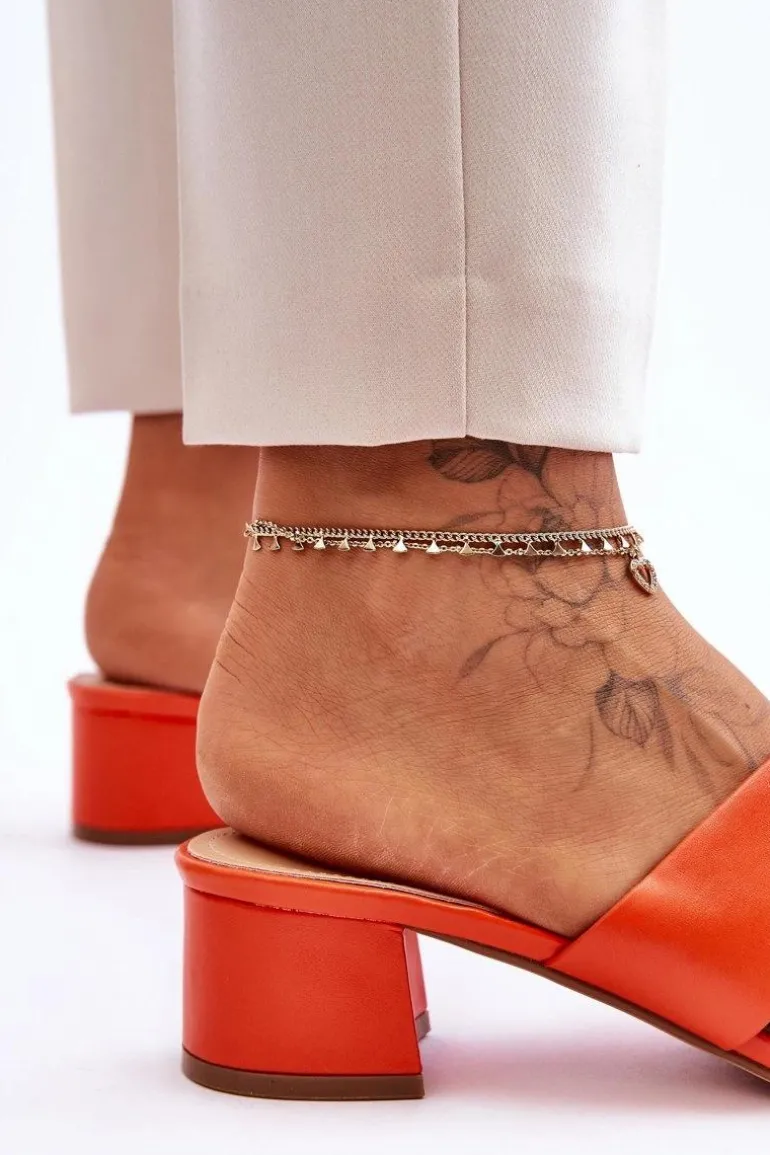 Klasyczne Skórzane Klapki Na Niskim Obcasie Pomarańczowe Miley