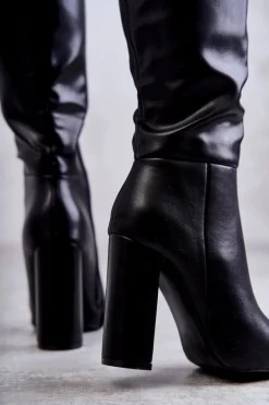 Klasyczne Skórzane Kozaki Na Obcasie Czarne Tressa