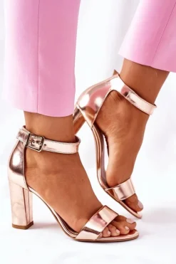 Klasyczne Skórzane Sandały Na Słupku Laura Messi 1760 Champagne