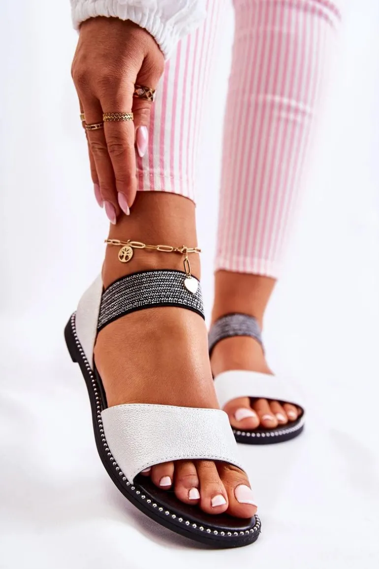 Klasyczne Skórzane Sandały Z Ćwiekami Srebrne Shelly