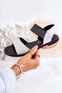 Klasyczne Skórzane Sandały Z Ćwiekami Srebrne Shelly