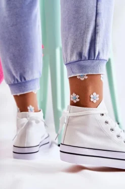 Klasyczne Wysokie Trampki Wiązane Białe Volterro