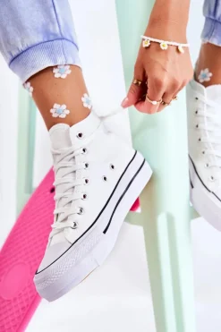 Klasyczne Wysokie Trampki Wiązane Białe Volterro