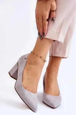 Klasyczne Zamszowe Czółenka Na Obcasie Z Ozdobą Szare Derren