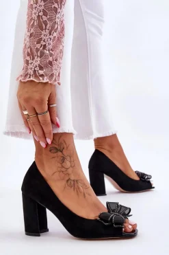 Klasyczne Zamszowe Czółenka Z Kokardą Czarne Corey