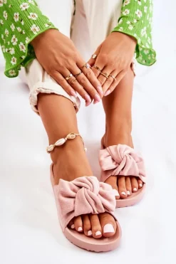 Klasyczne Zamszowe Klapki Z Kokardą Różowe Hayle