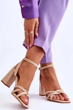 Klasyczne Zamszowe Sandały Na Słupku Beżowe Bernett